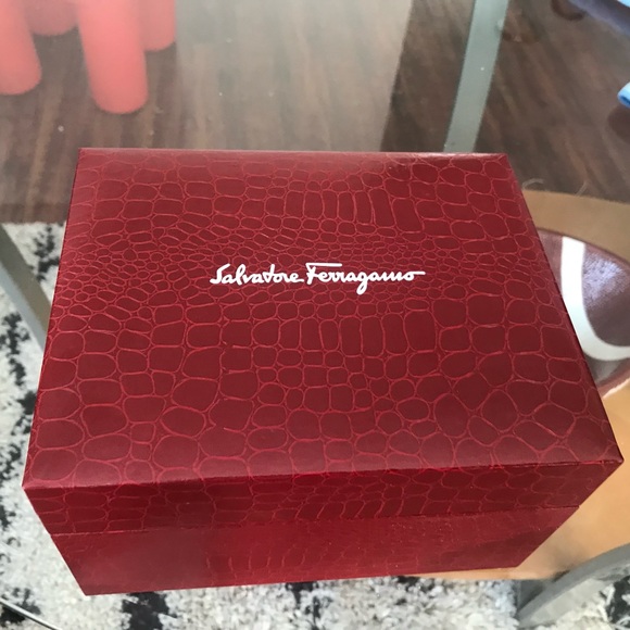 Salvatore Ferragamo FERRAGAMO 1898 Two-Tone Stainless Steel Watch - Picture 8 of 8